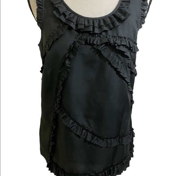 J crew womens blouse silk ruffles size 4. Black zipper on side. Sleeveless - Picture 8 of 11